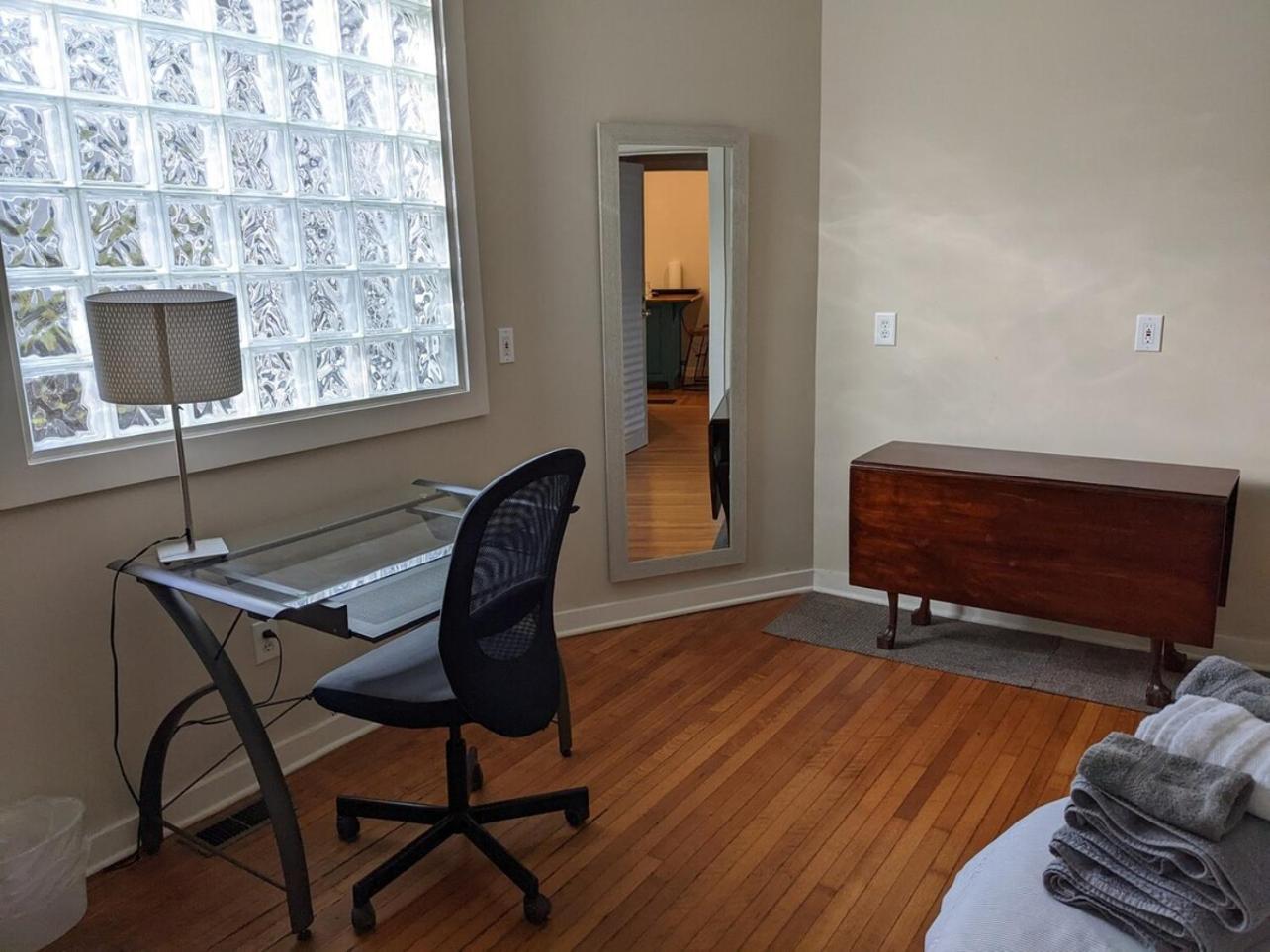 Refresh 3Br Apt New Kitchen! Downtown Durham Exterior photo